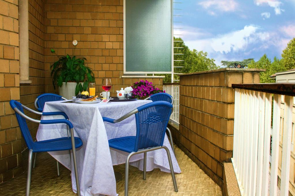 Domus Hotel Alessandria Eksteriør bilde
